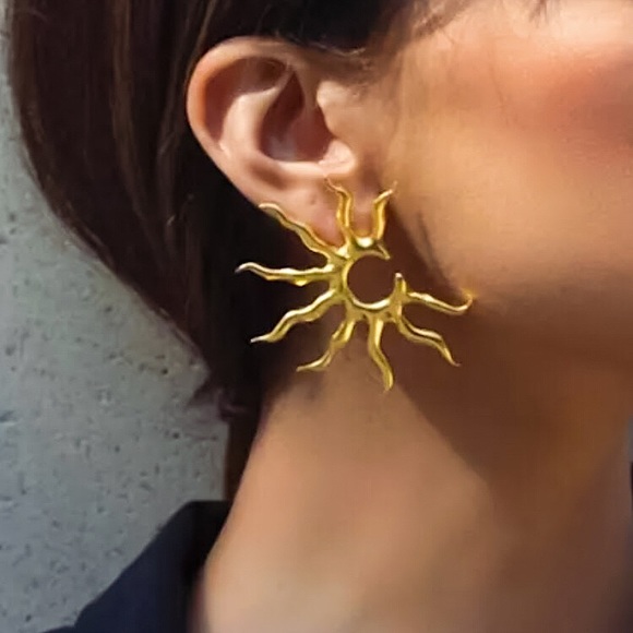 🔵𝟲𝟱%𝗢𝗙𝗙 𝗯𝘂𝗻𝗱𝗹𝗲𝘀 𝟯+🔵 NEW Large Solar Drop Earrings - Picture 6 of 10